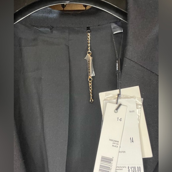 T Tahari Black Blazer Notch Lapel One Button size 14 - Picture 3 of 9